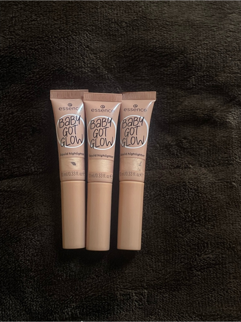 essence Baby Got Glow Liquid Highlighter — Soft Pink